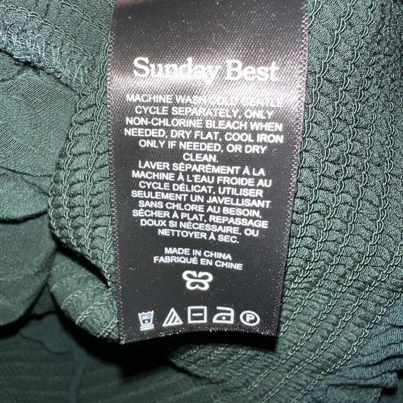 Sunday Best Green Puff Sleeve Blouse with Tie Front - Picture 5 of 5